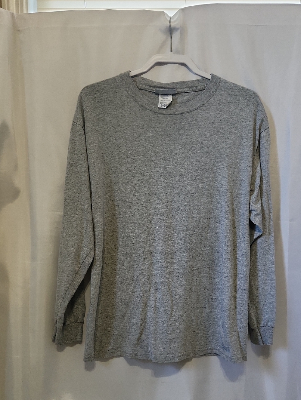 Classic Men's Long-Sleeve Crewneck Tee — Heather Gray